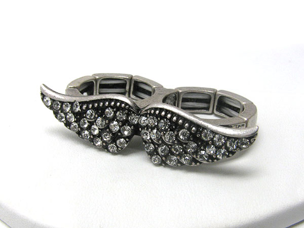 Crystal stud burnish metal wing dual finger stretch ring