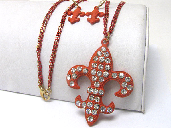 Crystal stud colored metal fleur de lis pendant necklace earring set