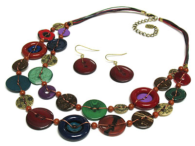 Multi button double line necklace and earring set