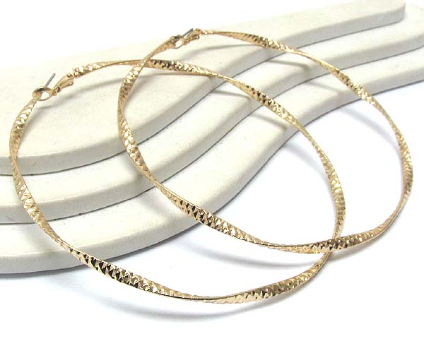 Tri metal hoop earring - hoops