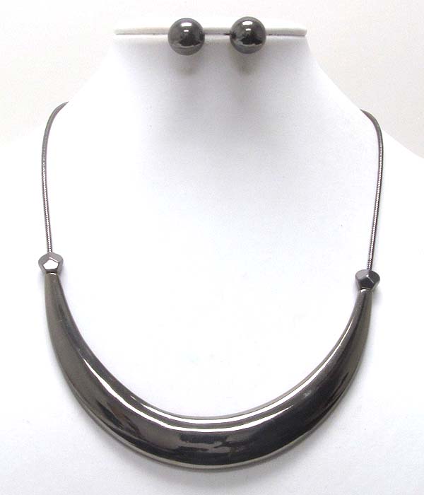 Metal scratch oval bib half choker chain necklace earring set