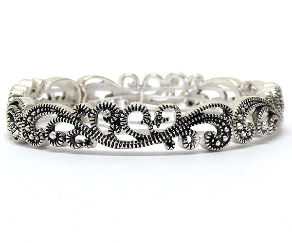 Metal textured design patern stretch bracelet