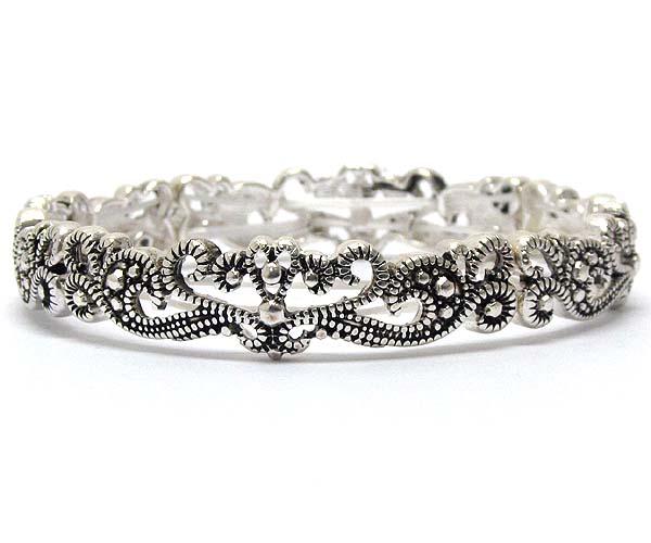 Metal filigree design patern stretch bracelet