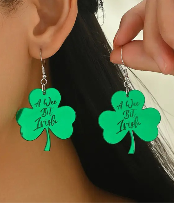 St patrick day theme acrylic shamrock earring