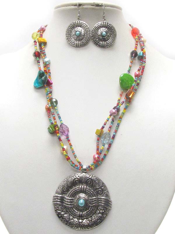 Textured metal round pendant mixed beads necklace earring set