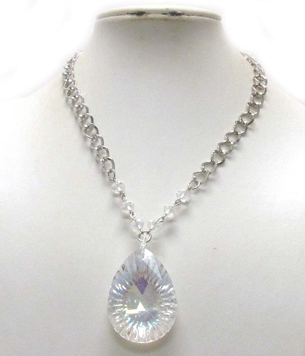 Facet glass tear drop pendant necklace